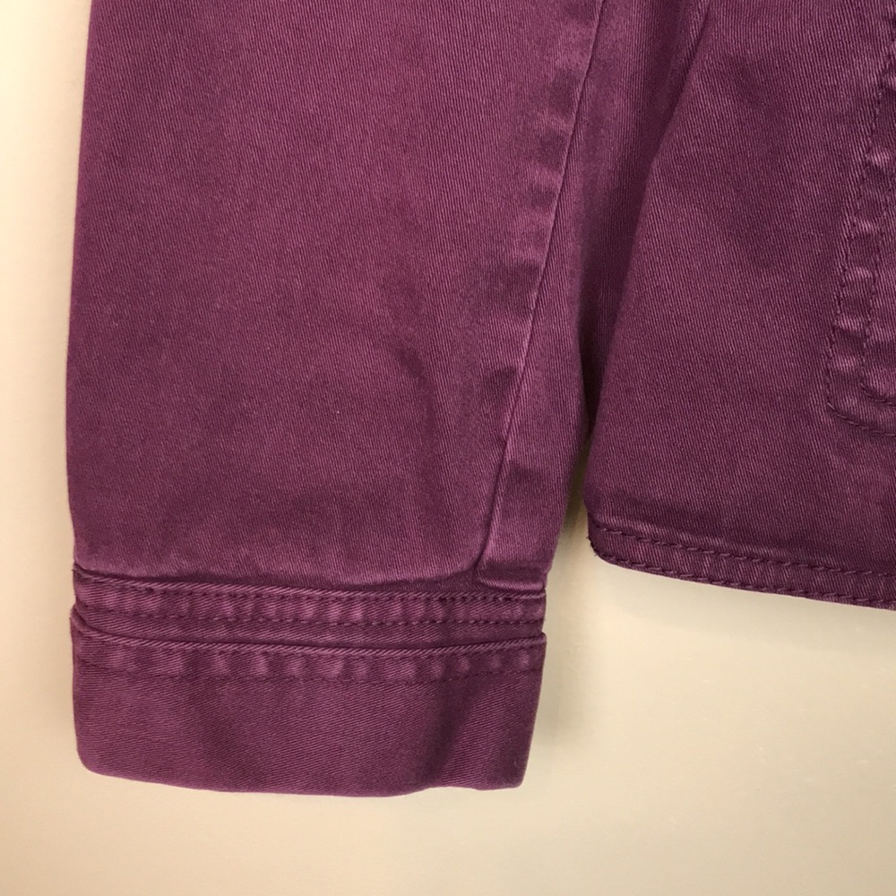 White House Black Market Women’s Purple Denim Utility Button-Up Jean Jacket - Picture 4 of 9